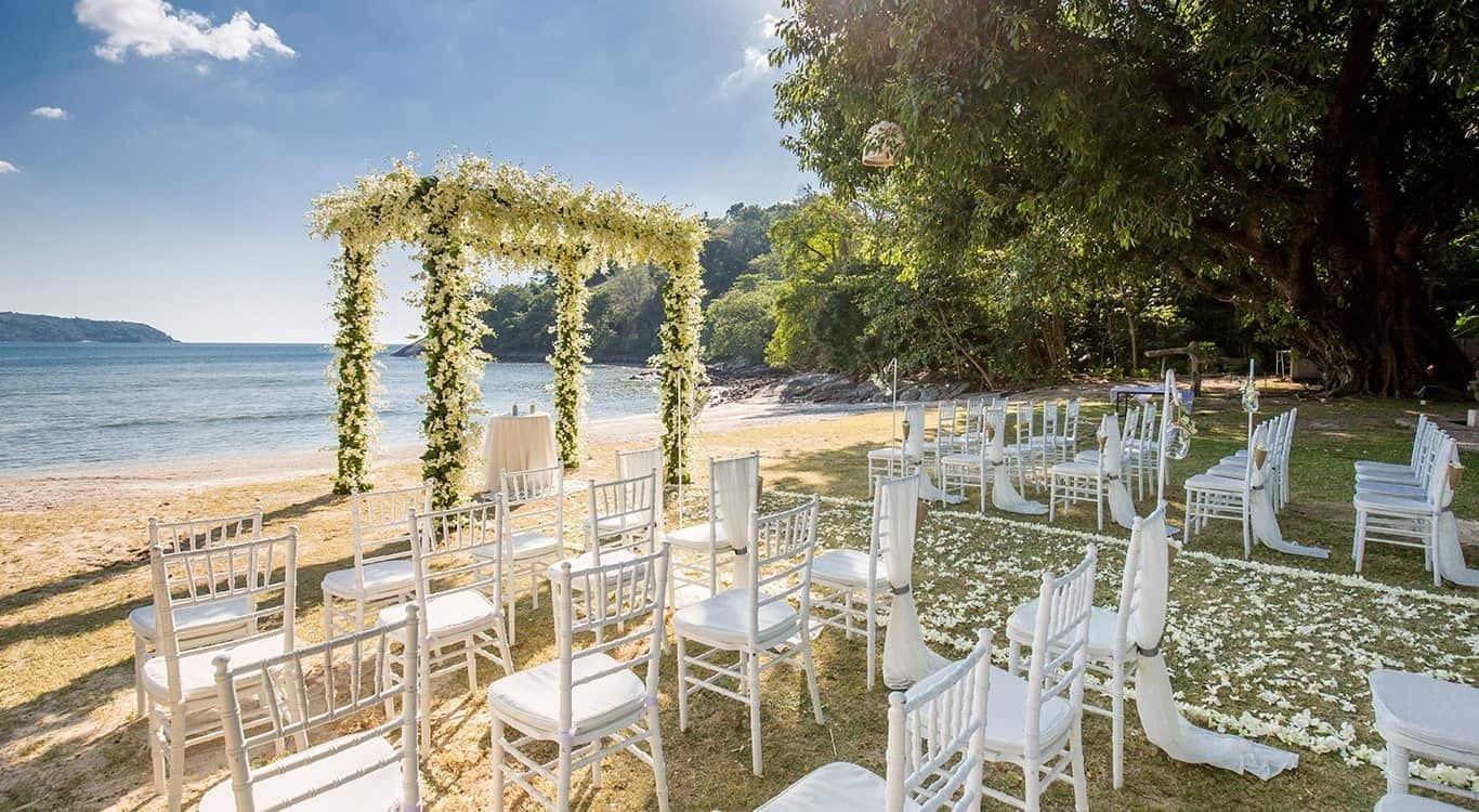 Truly unique and romantic beach weddings.